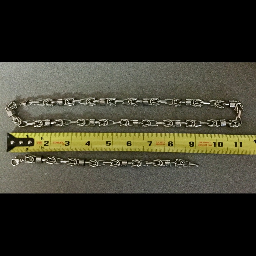 Very Elaborate SS men’s chain and bracelet 163gram